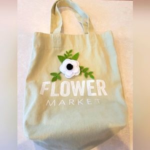 Canvas Flower Market Bag with 3D flower & leaves made of felt, olive color